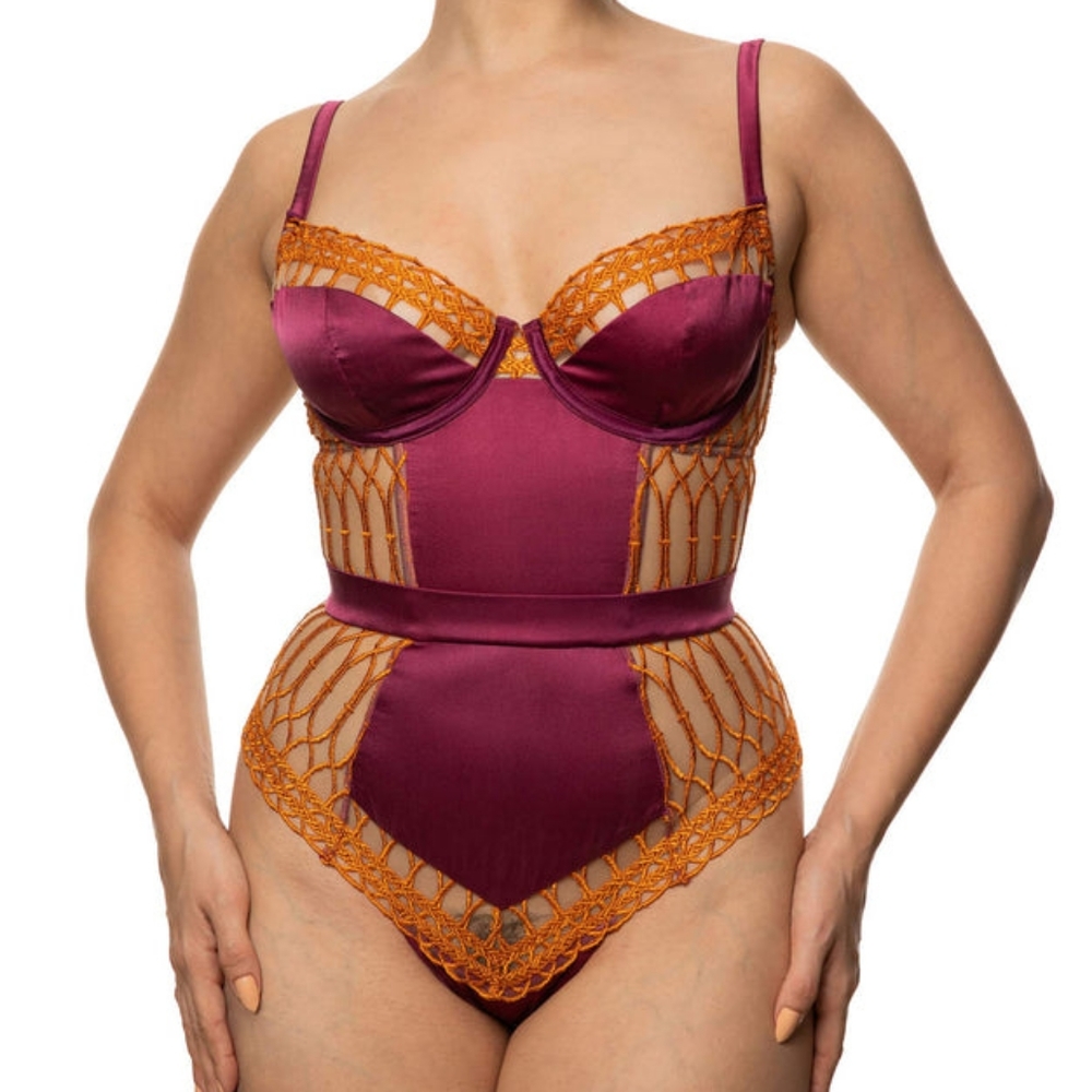 SOLD Studio Pia Gabrielle Bodysuit - 9/L